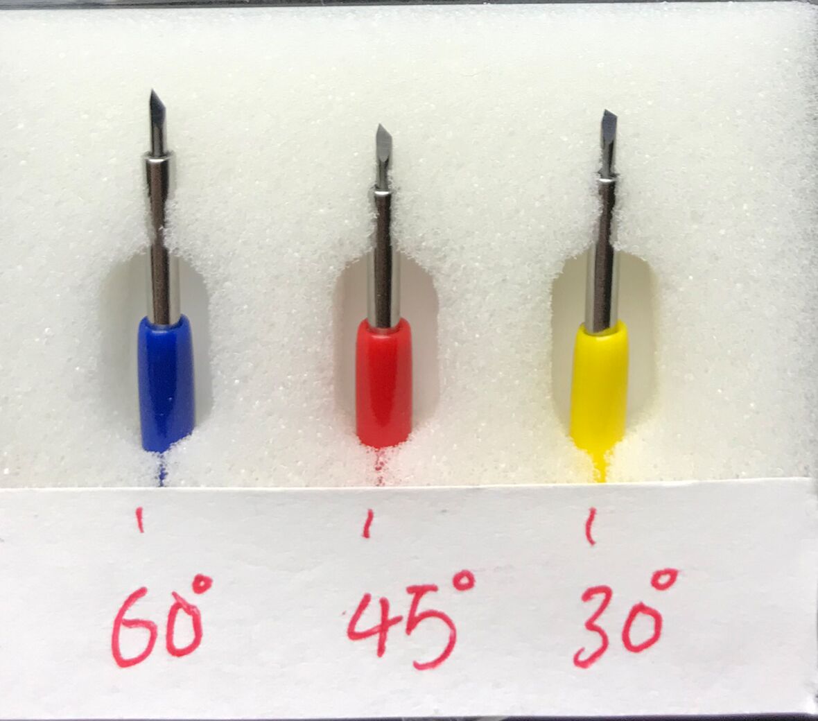 如何选择多少角度刻字刀？