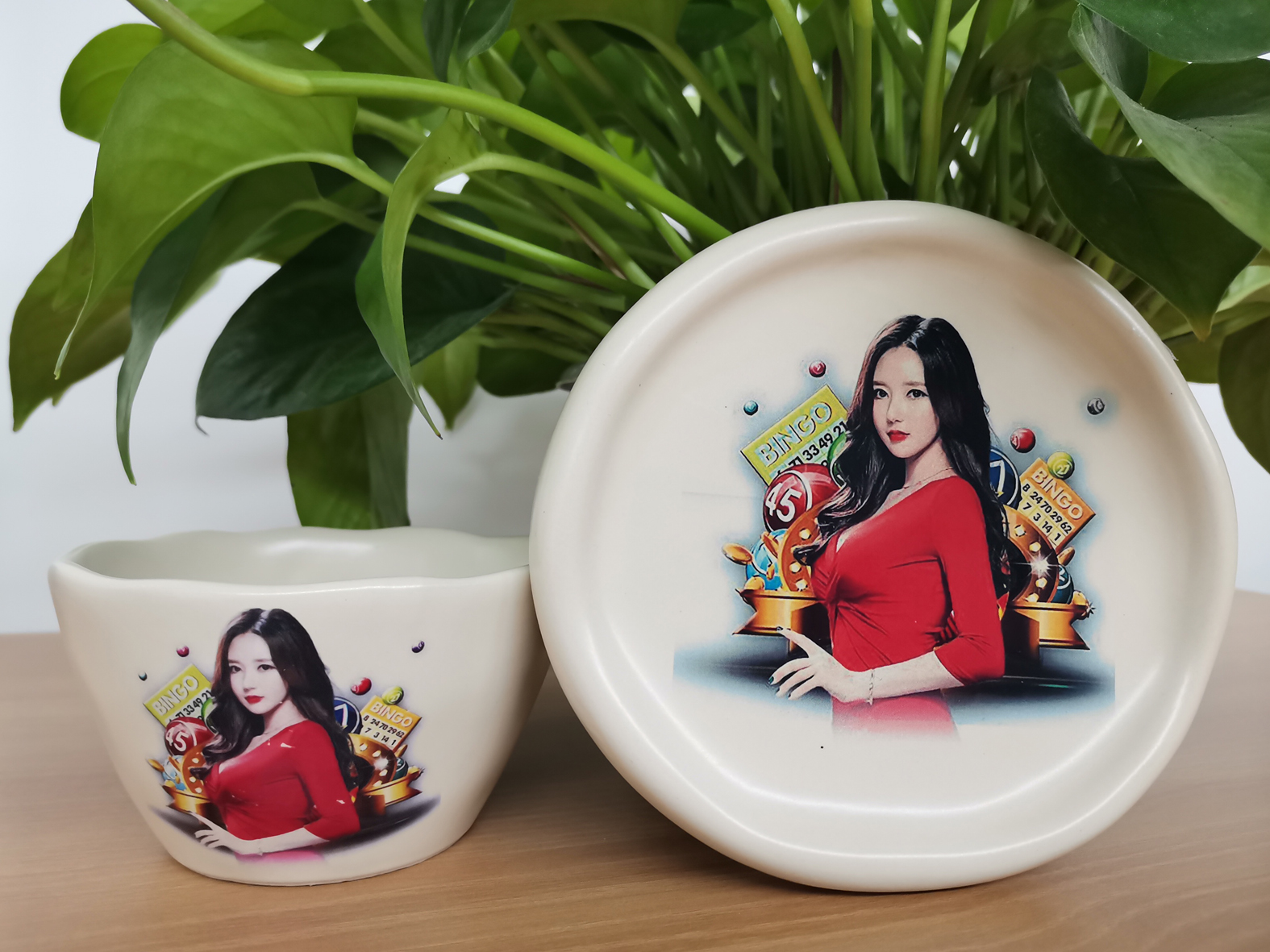 靓膜（PF-150）用于陶艺制品的彩色Logo、照片的定制
